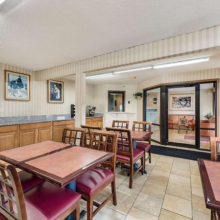Rodeway Inn Columbus Kültér fotó