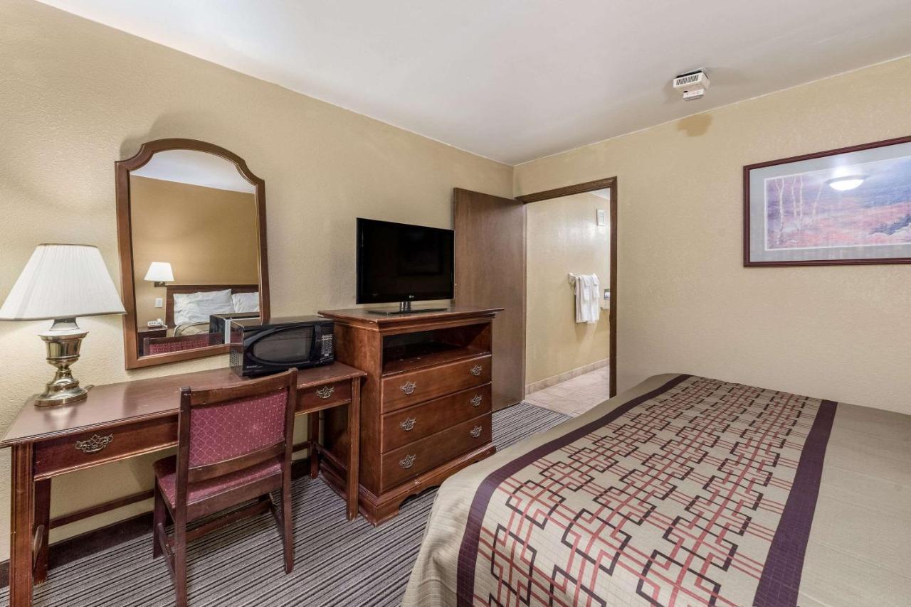 Rodeway Inn Columbus Kültér fotó