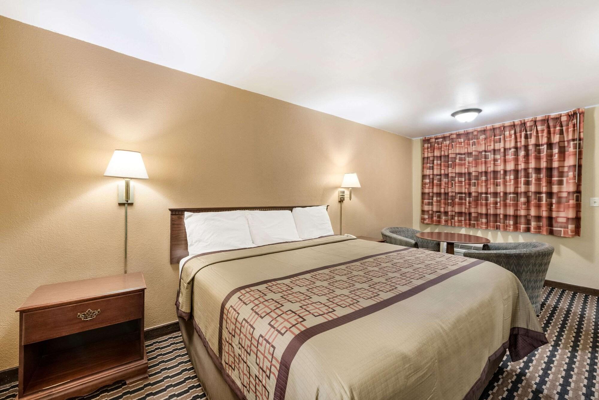 Rodeway Inn Columbus Kültér fotó