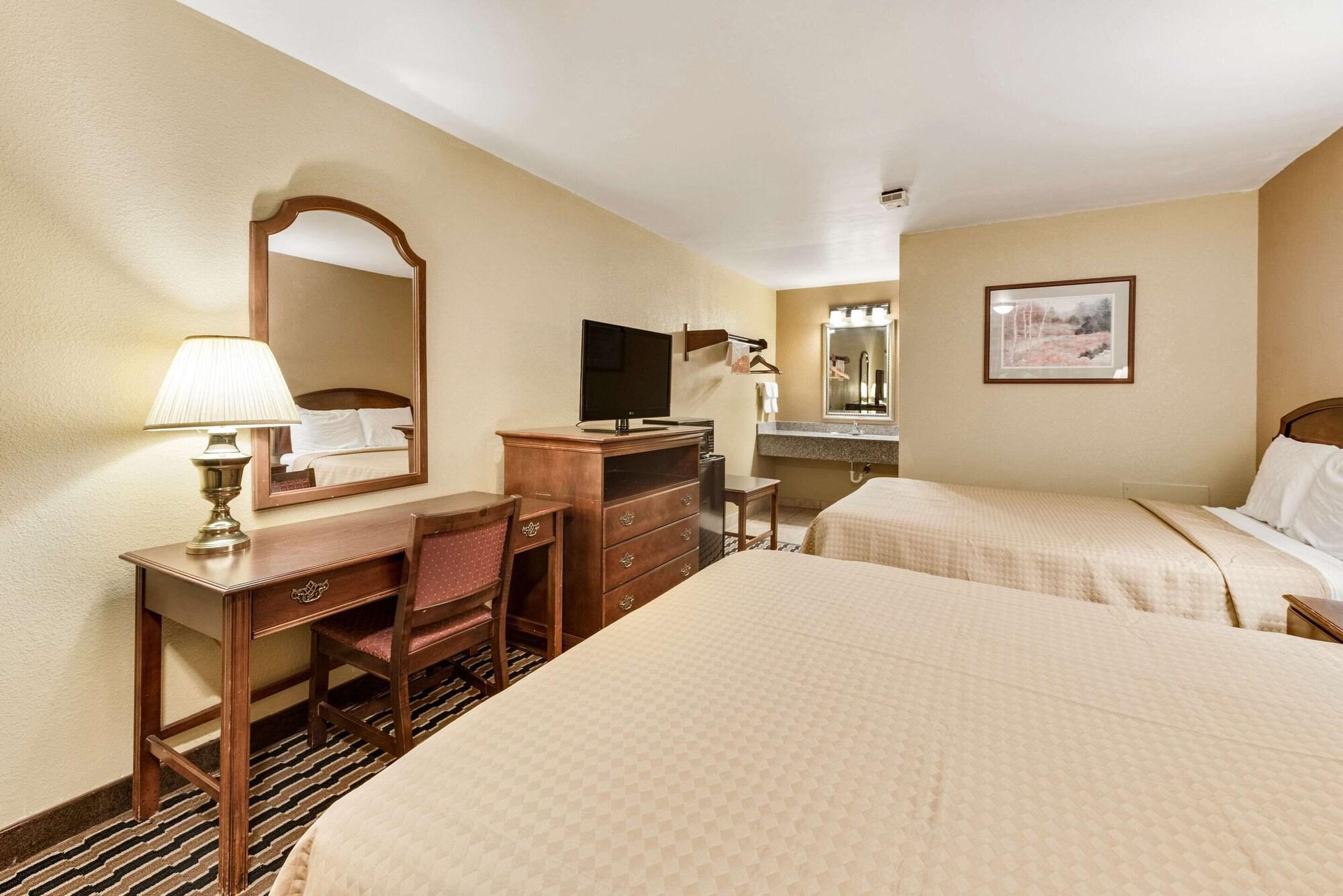 Rodeway Inn Columbus Kültér fotó